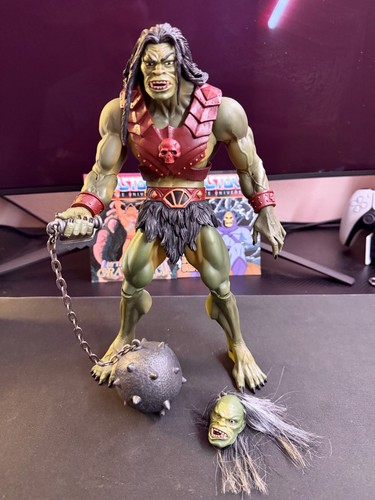 Motuc megator giant - motuc,