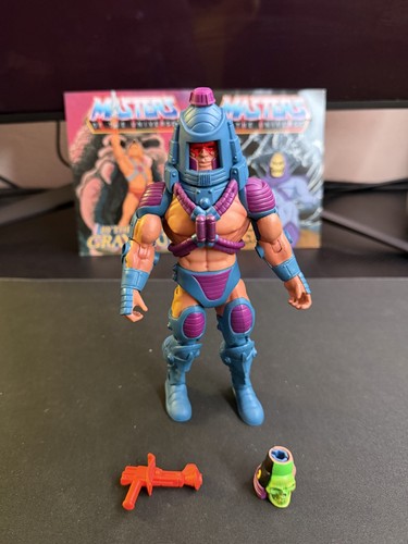 Motuc man faces komplett - motuc,