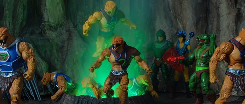 Motuc snake men - motuc,